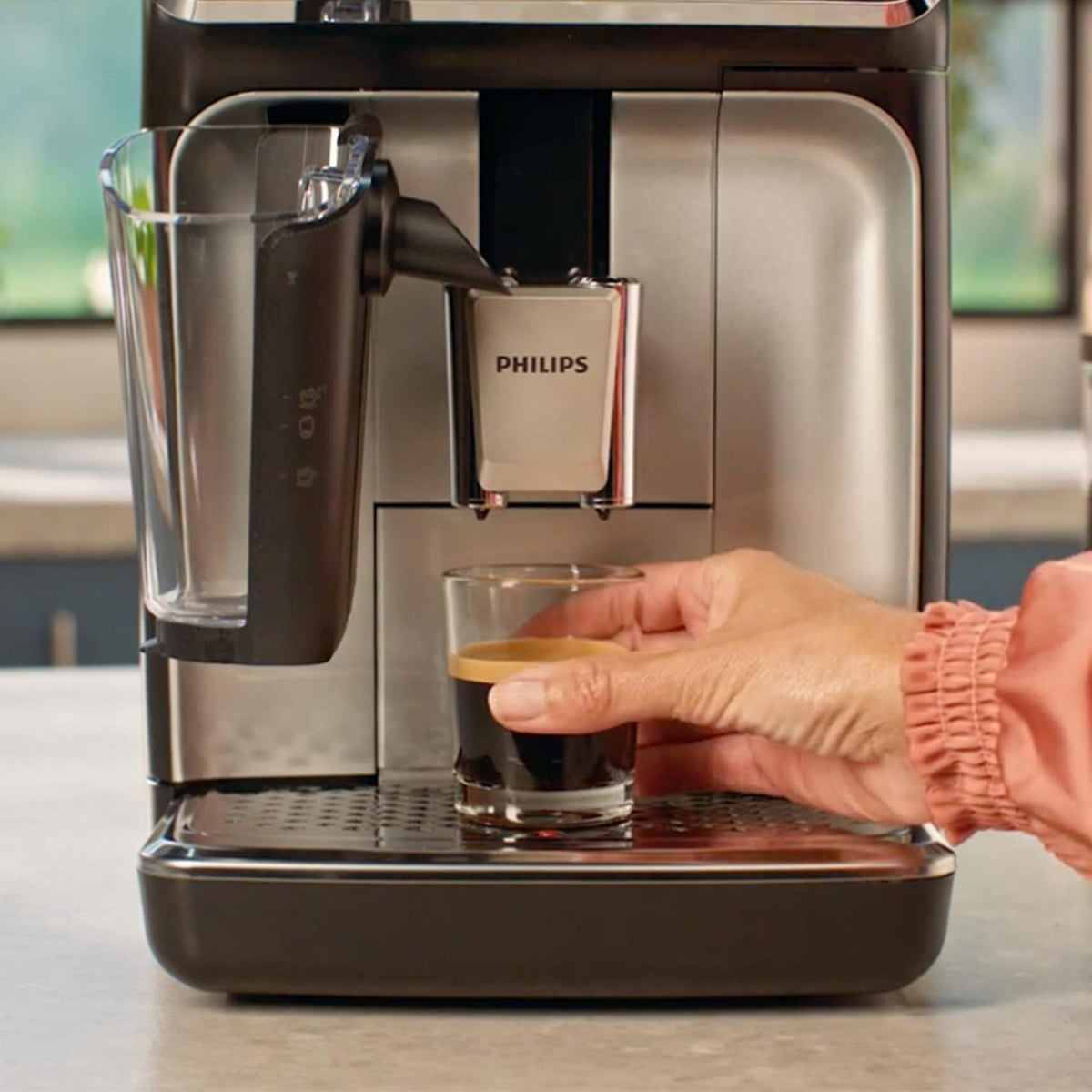 Cafetera Espresso Philips Serie 4400 Superautomática y LatteGo