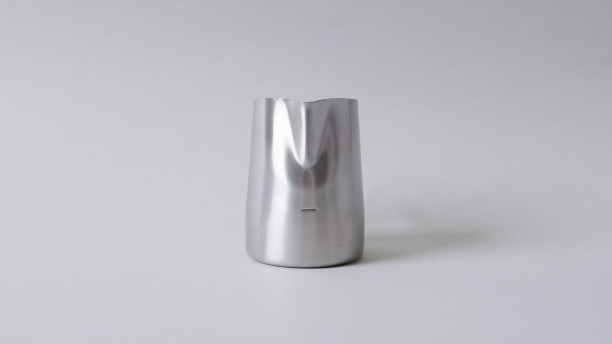 15OZ BRUSHED SILVER PITCHER WITH ROUND SPOUT