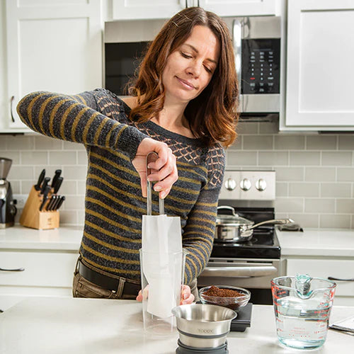 ARTISAN SMALL BATCH COLD BREWER - CAFE FOLKA